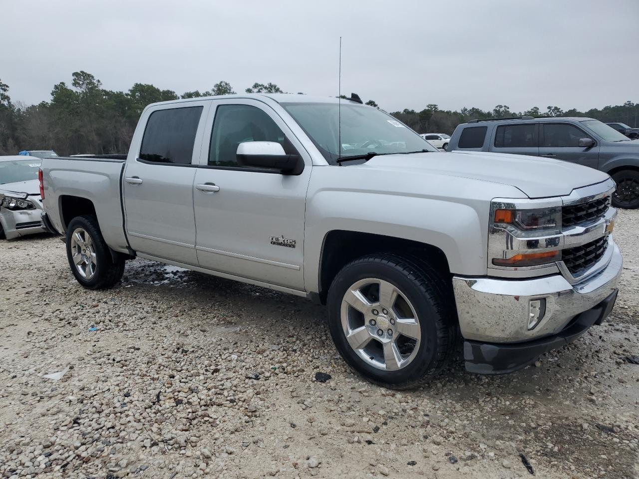 2017 CHEVROLET Silverado