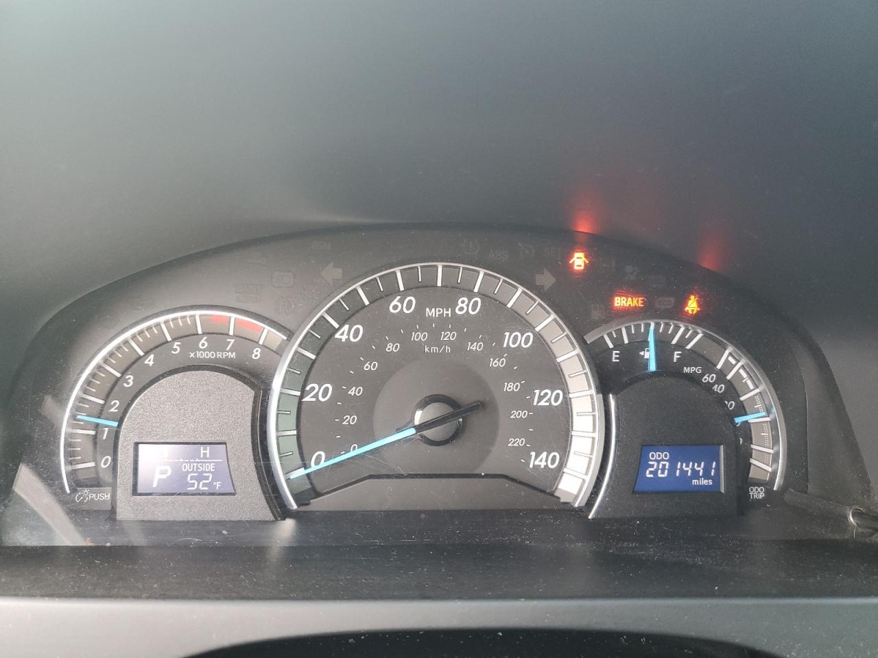 2014 TOYOTA CAMRY