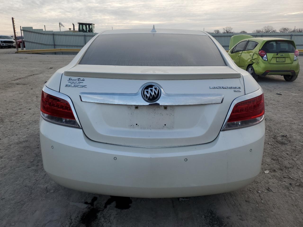 2010 BUICK LACROSSE