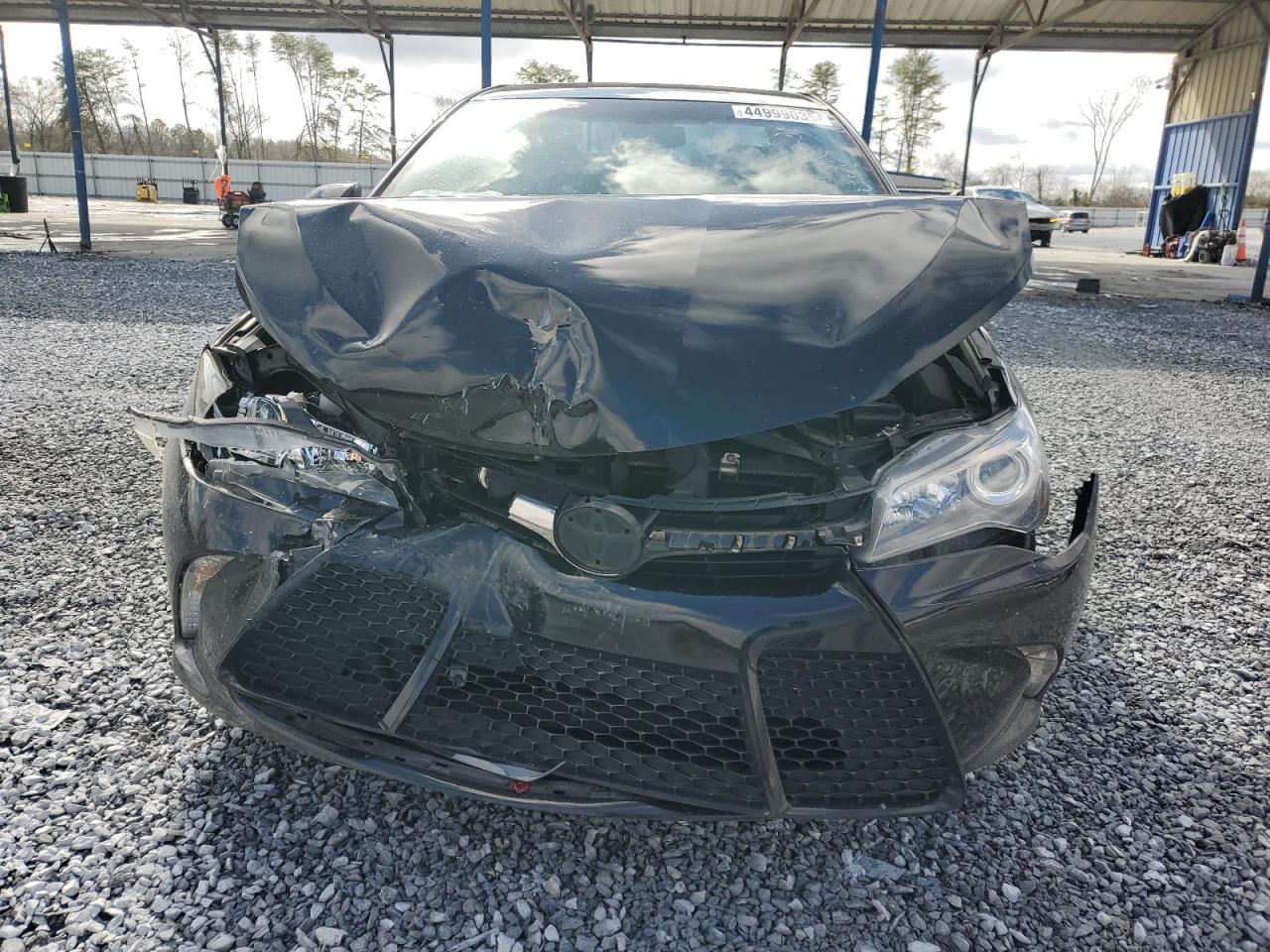 2016 TOYOTA CAMRY