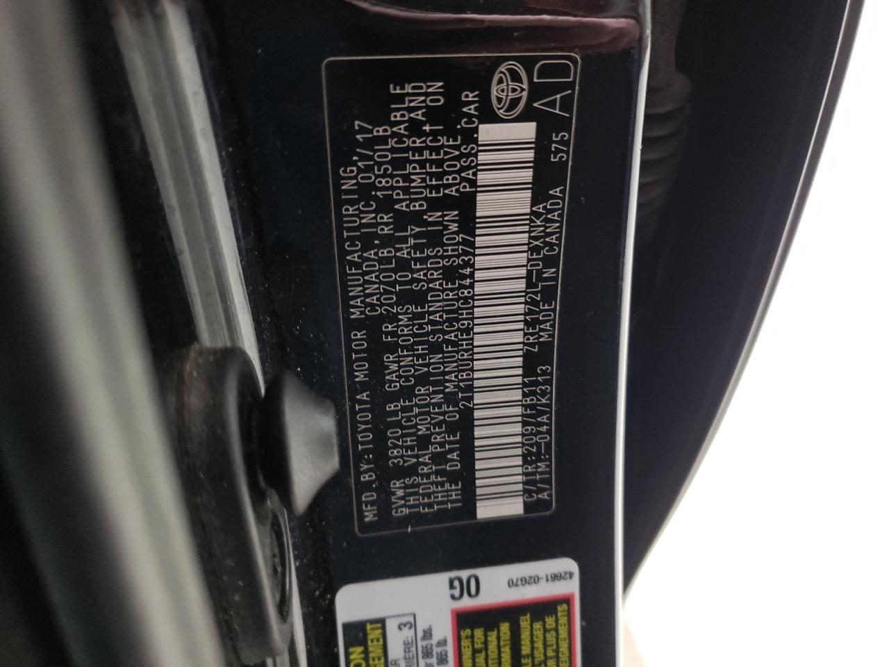2017 TOYOTA COROLLA