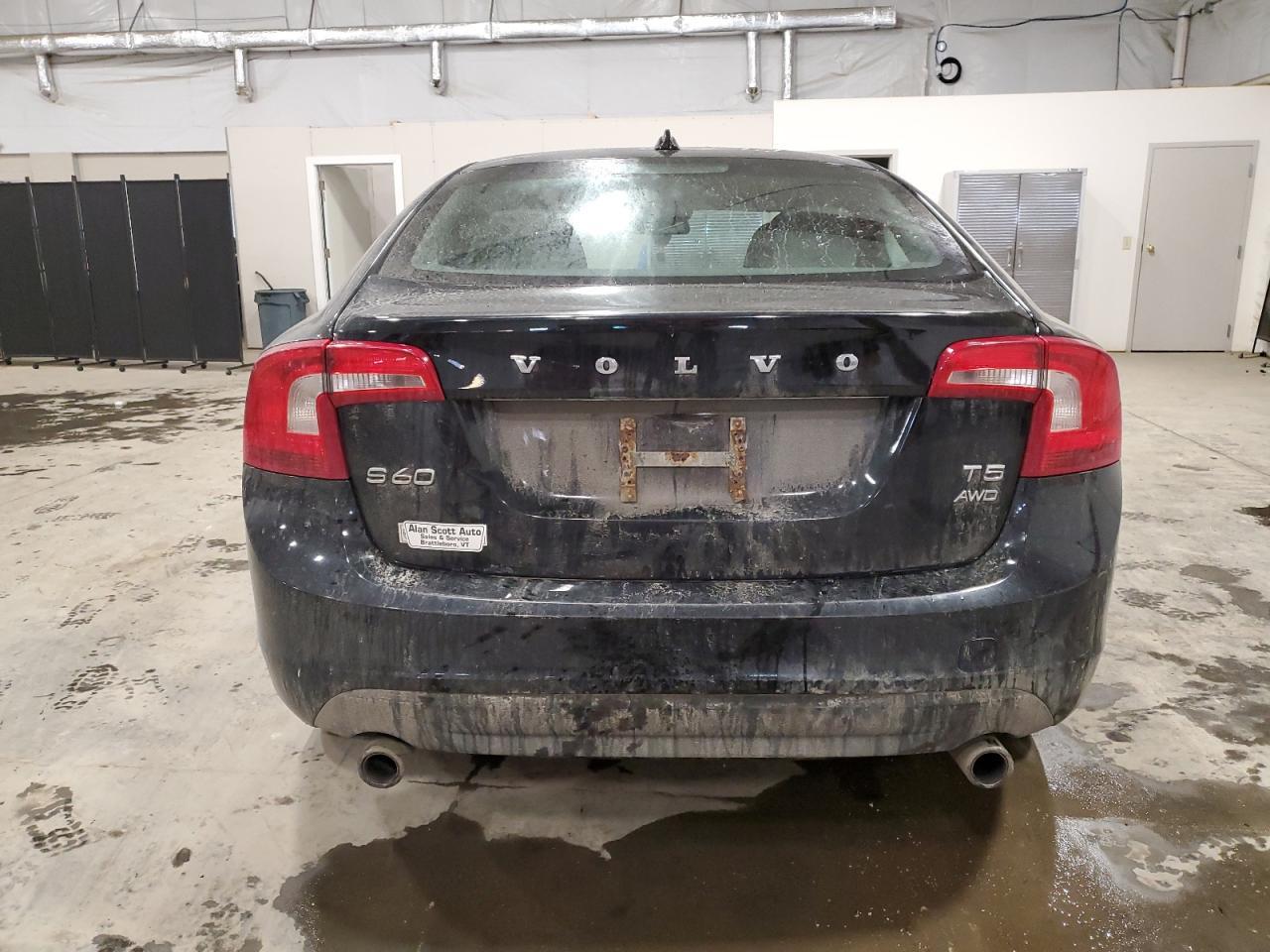 2013 VOLVO S60