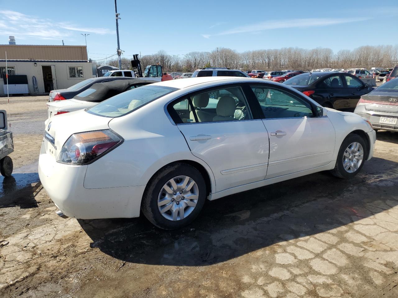2012 NISSAN ALTIMA