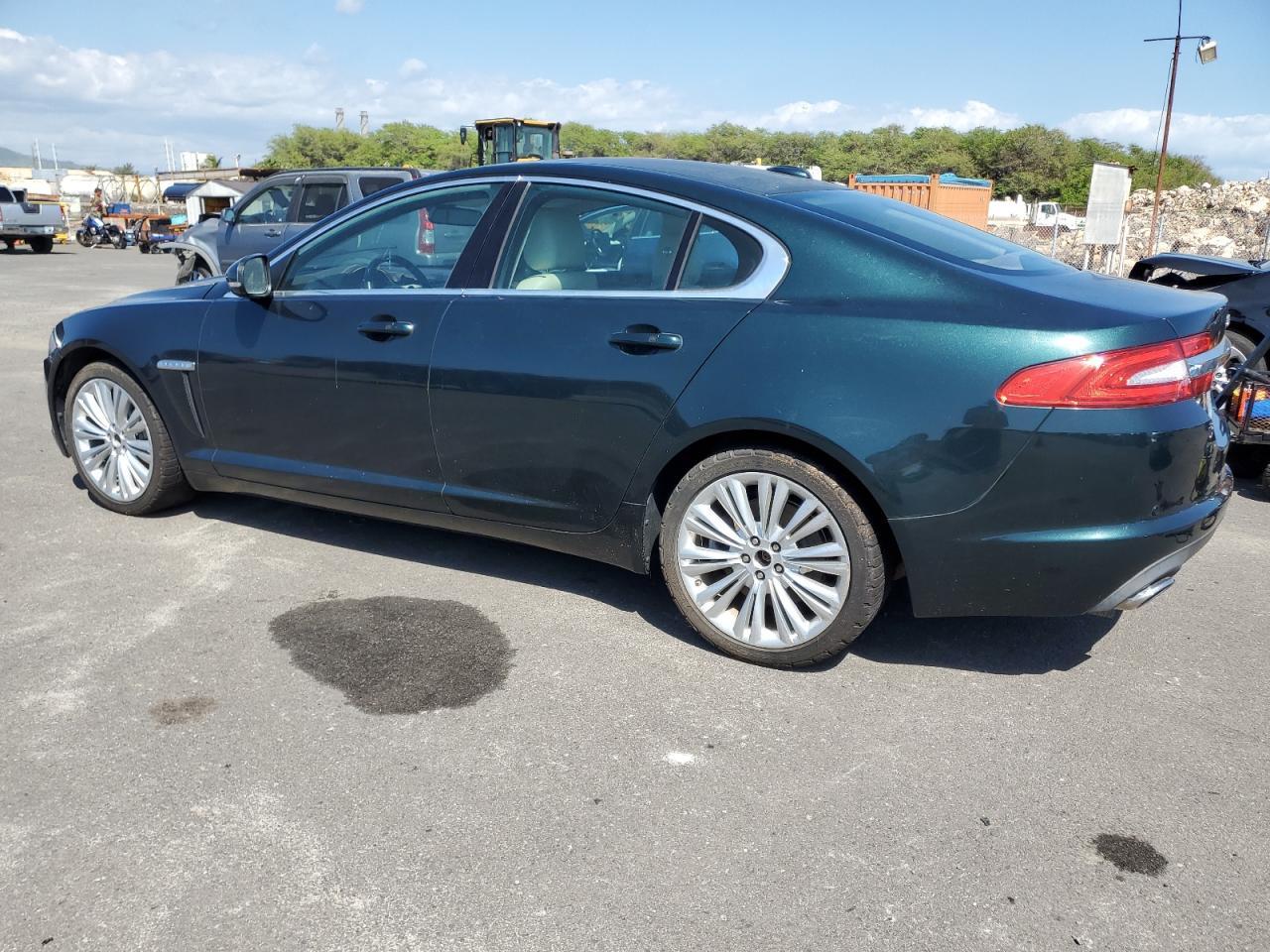 2012 JAGUAR XF