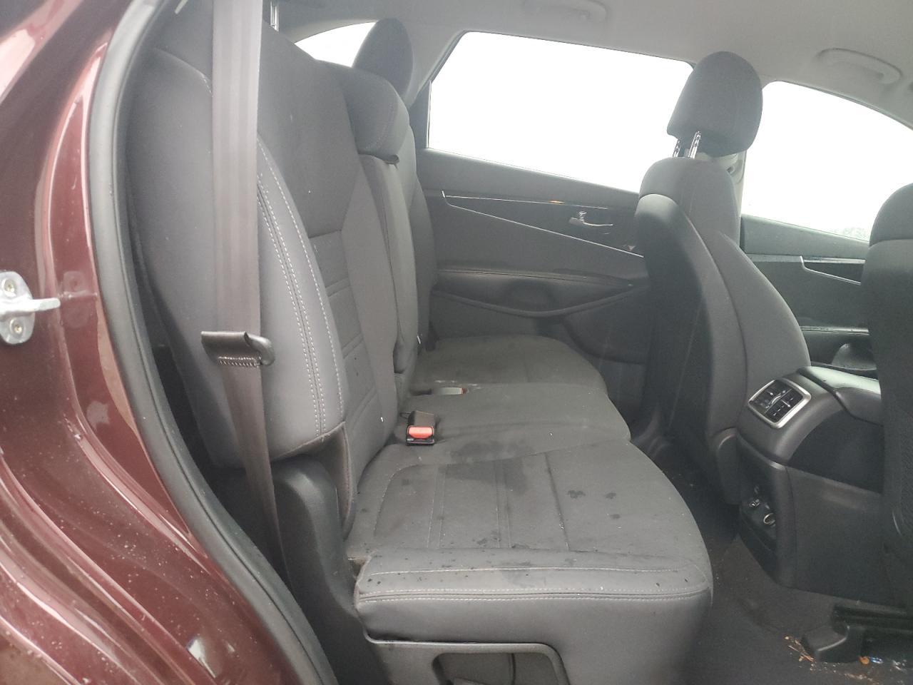 2017 KIA SORENTO