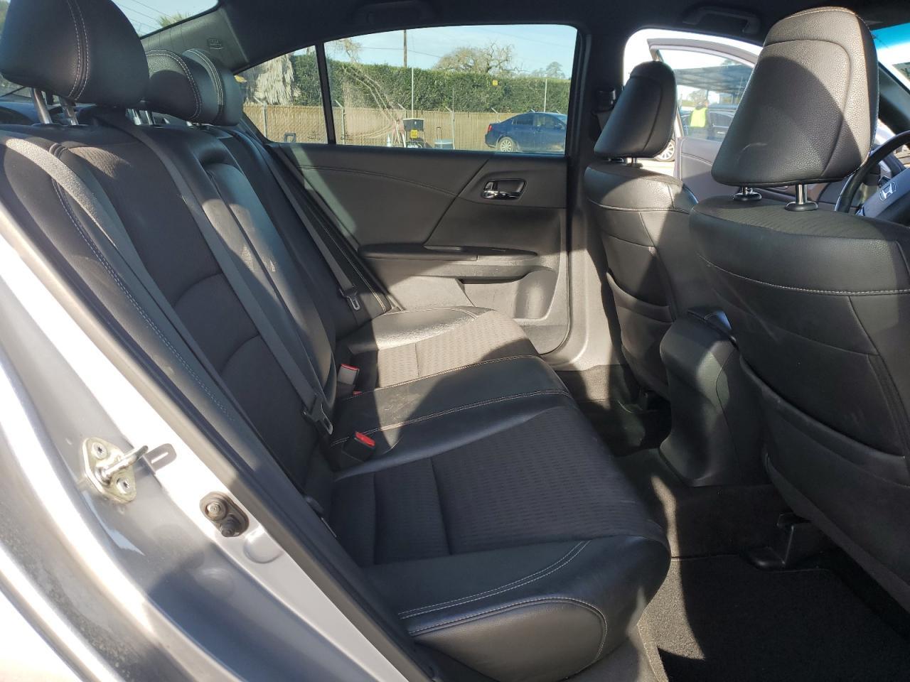 2016 HONDA ACCORD