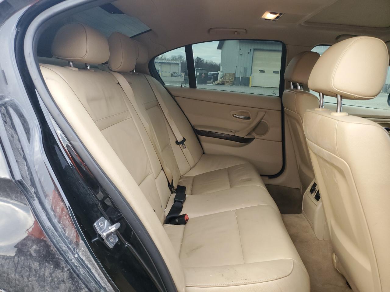 2011 BMW 3 SERIES