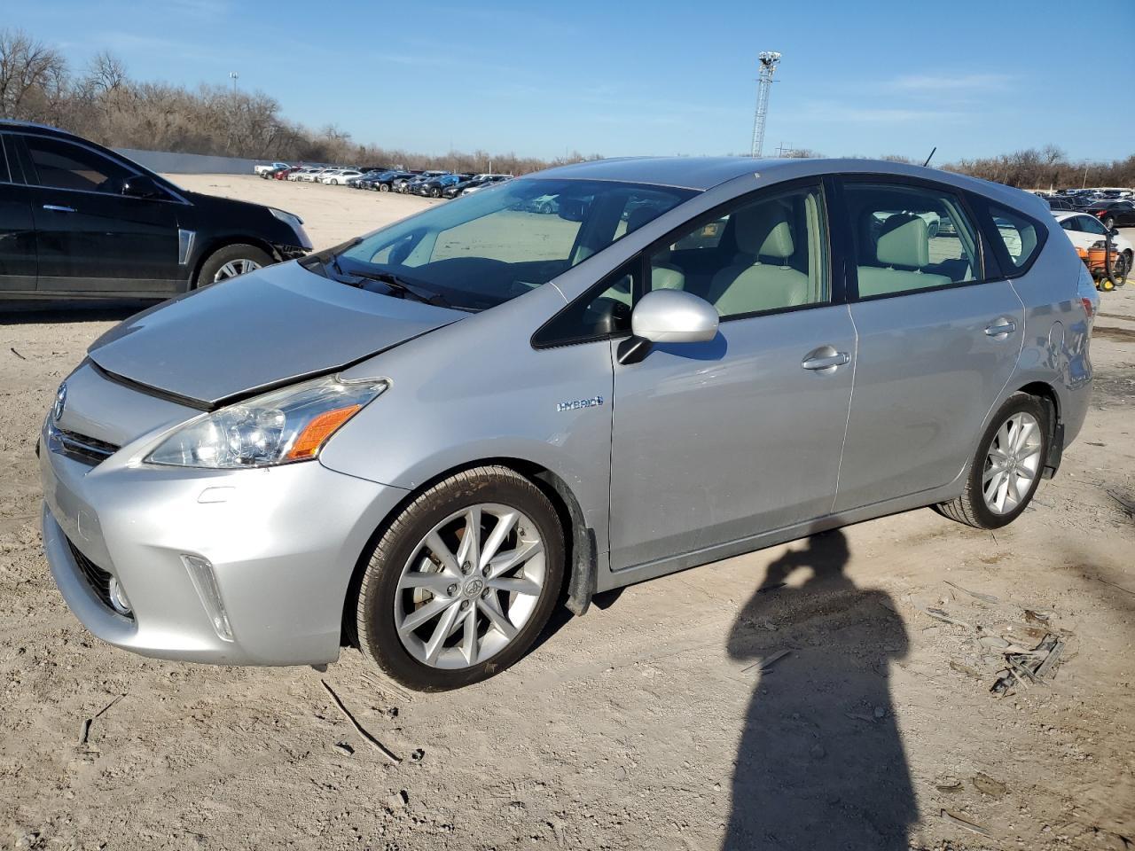 2013 TOYOTA PRIUS