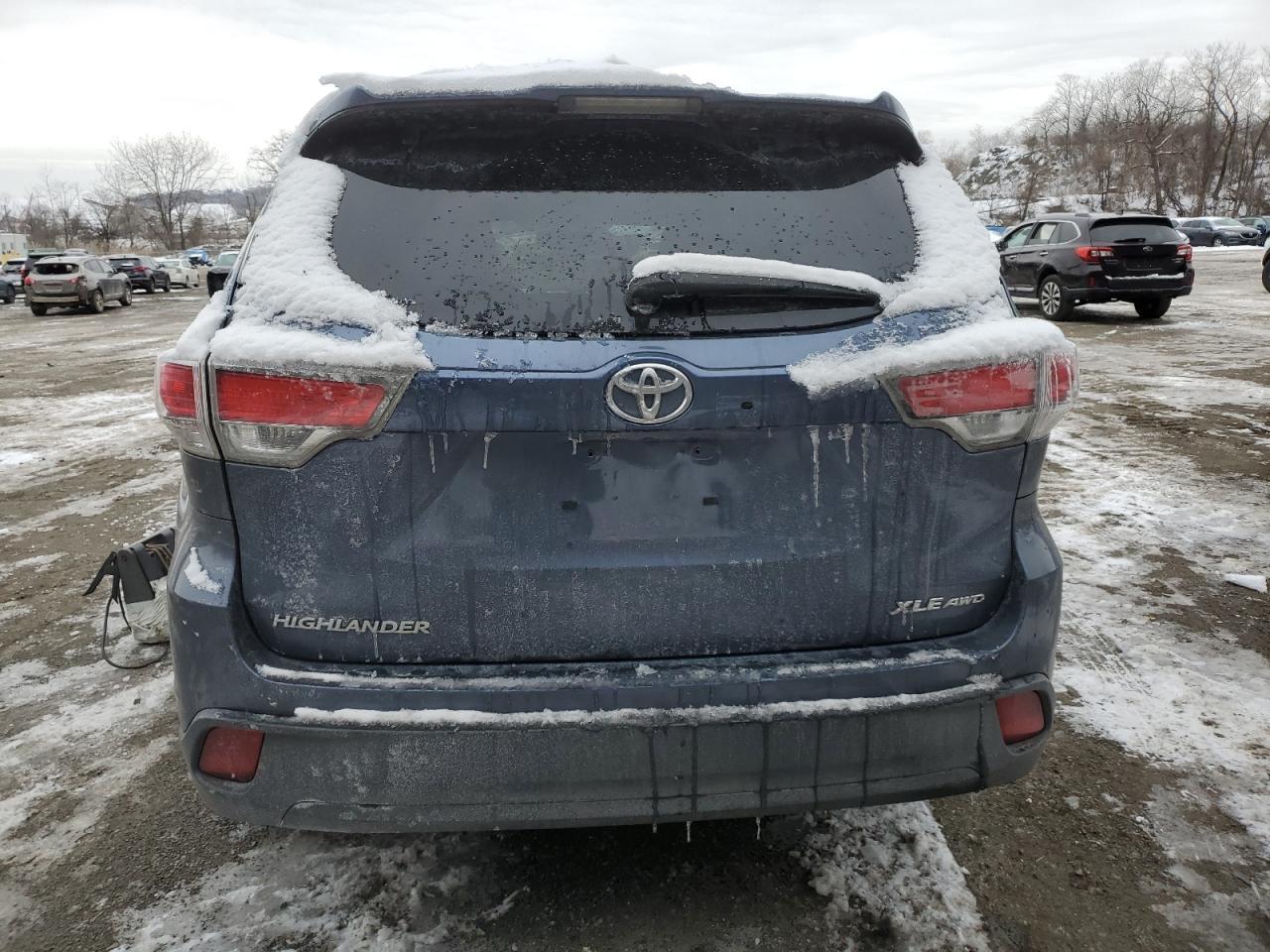 2014 TOYOTA HIGHLANDER