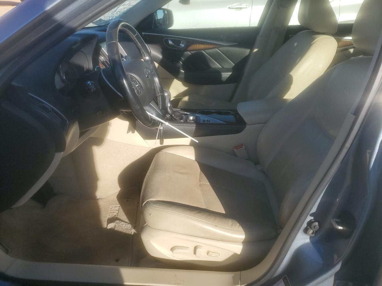 2014 INFINITI Q50