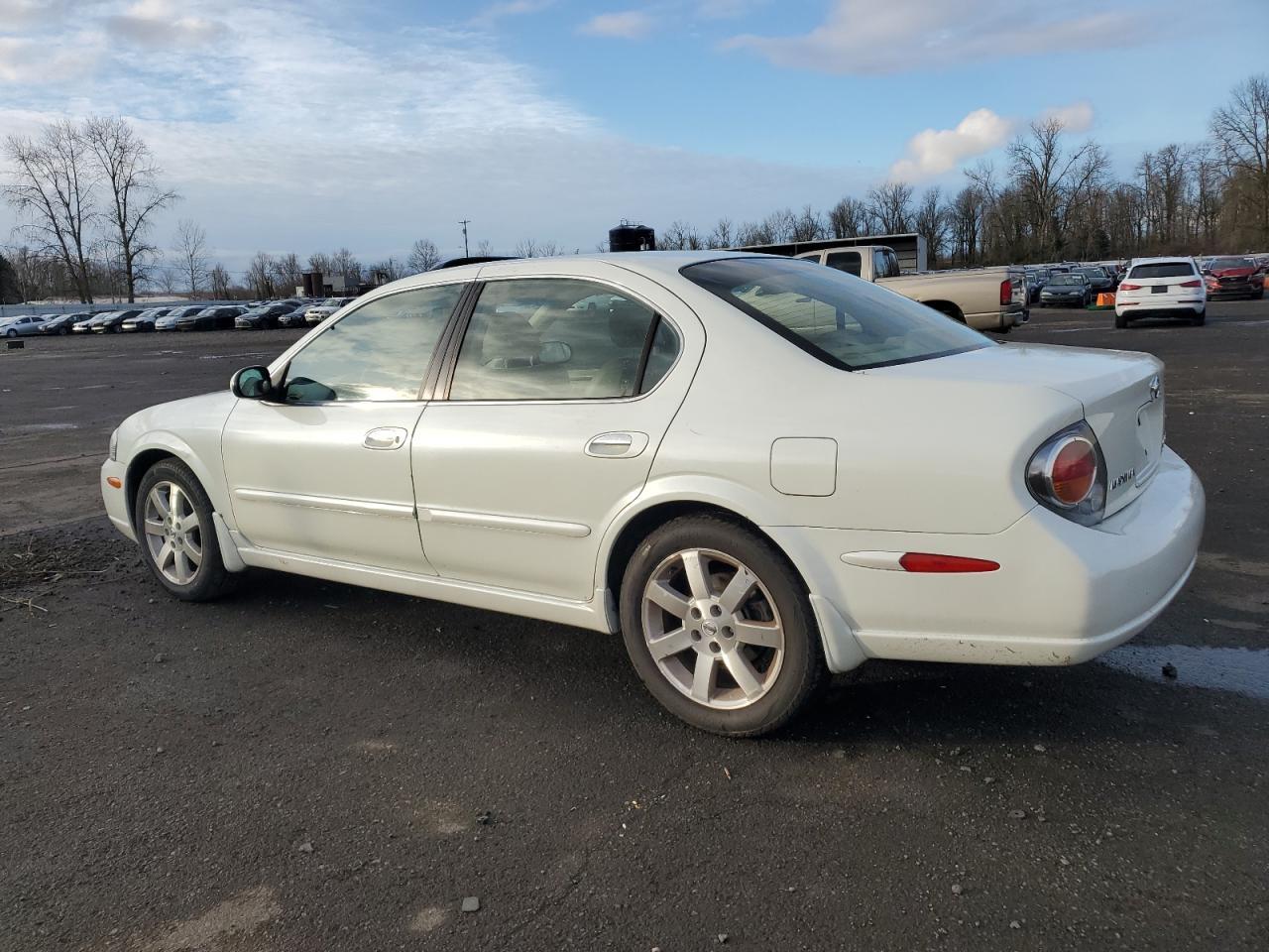 2003 NISSAN Maxima