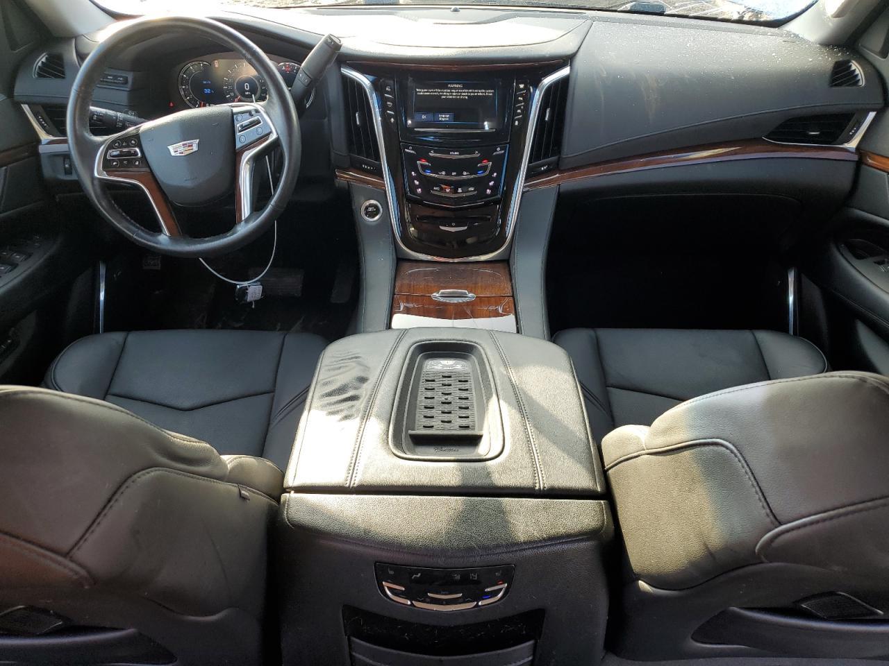 2016 CADILLAC ESCALADE