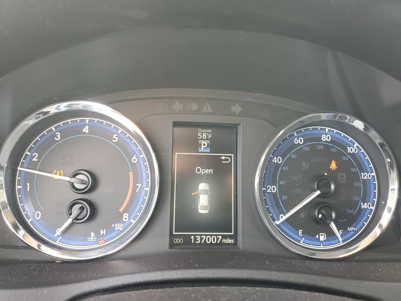 2019 TOYOTA COROLLA