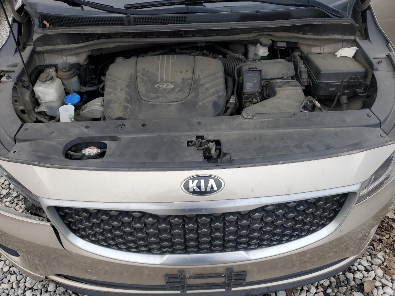 2015 KIA SEDONA