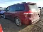 2012 TOYOTA SIENNA
