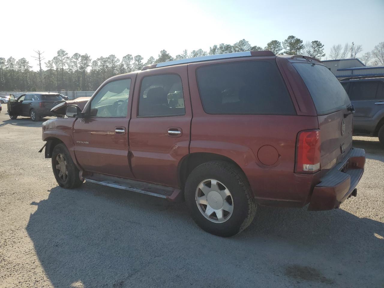 2002 CADILLAC ESCALADE