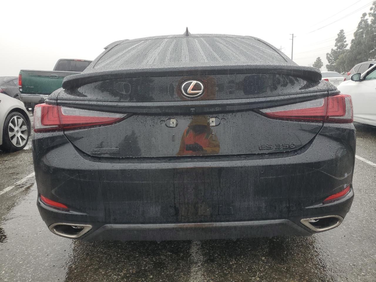 2021 LEXUS ES 350