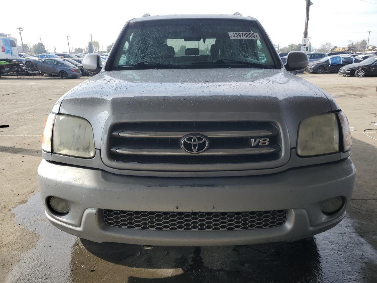 2003 TOYOTA Sequoia