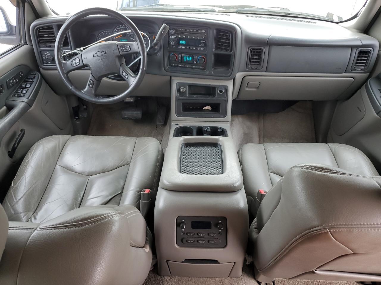 2003 CHEVROLET Tahoe