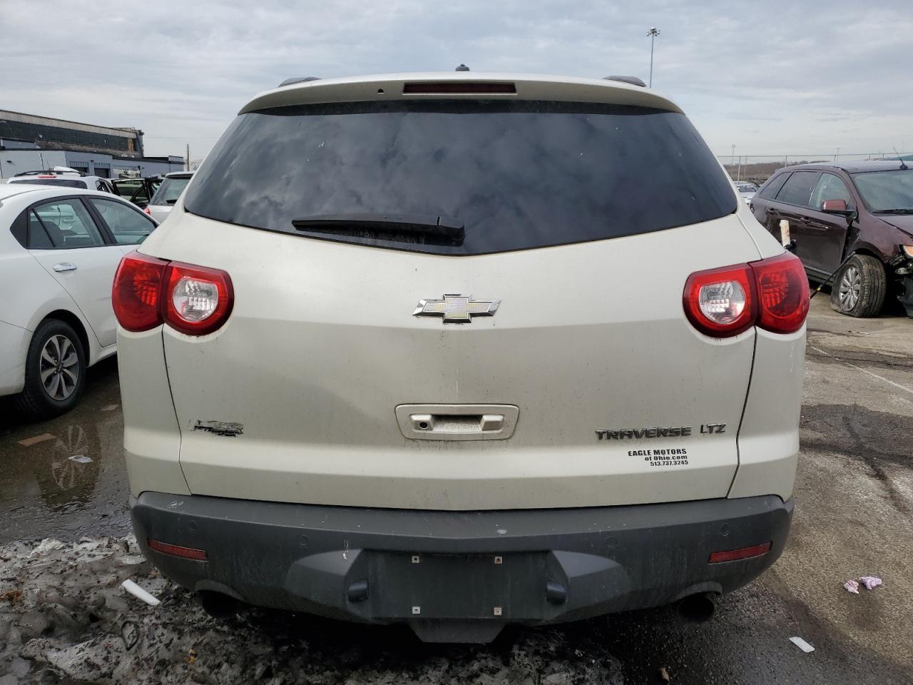 2011 CHEVROLET TRAVERSE