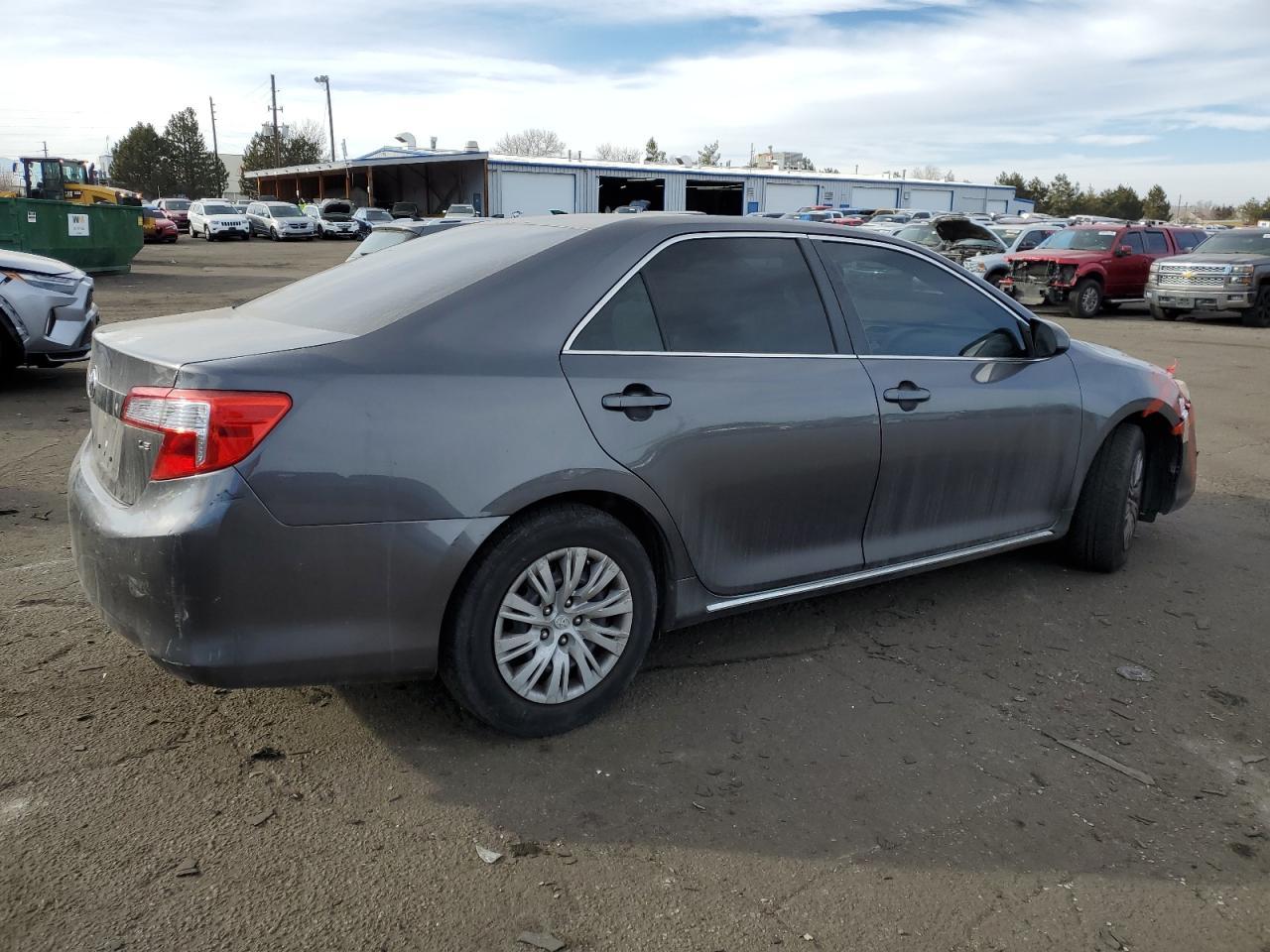 2013 TOYOTA CAMRY