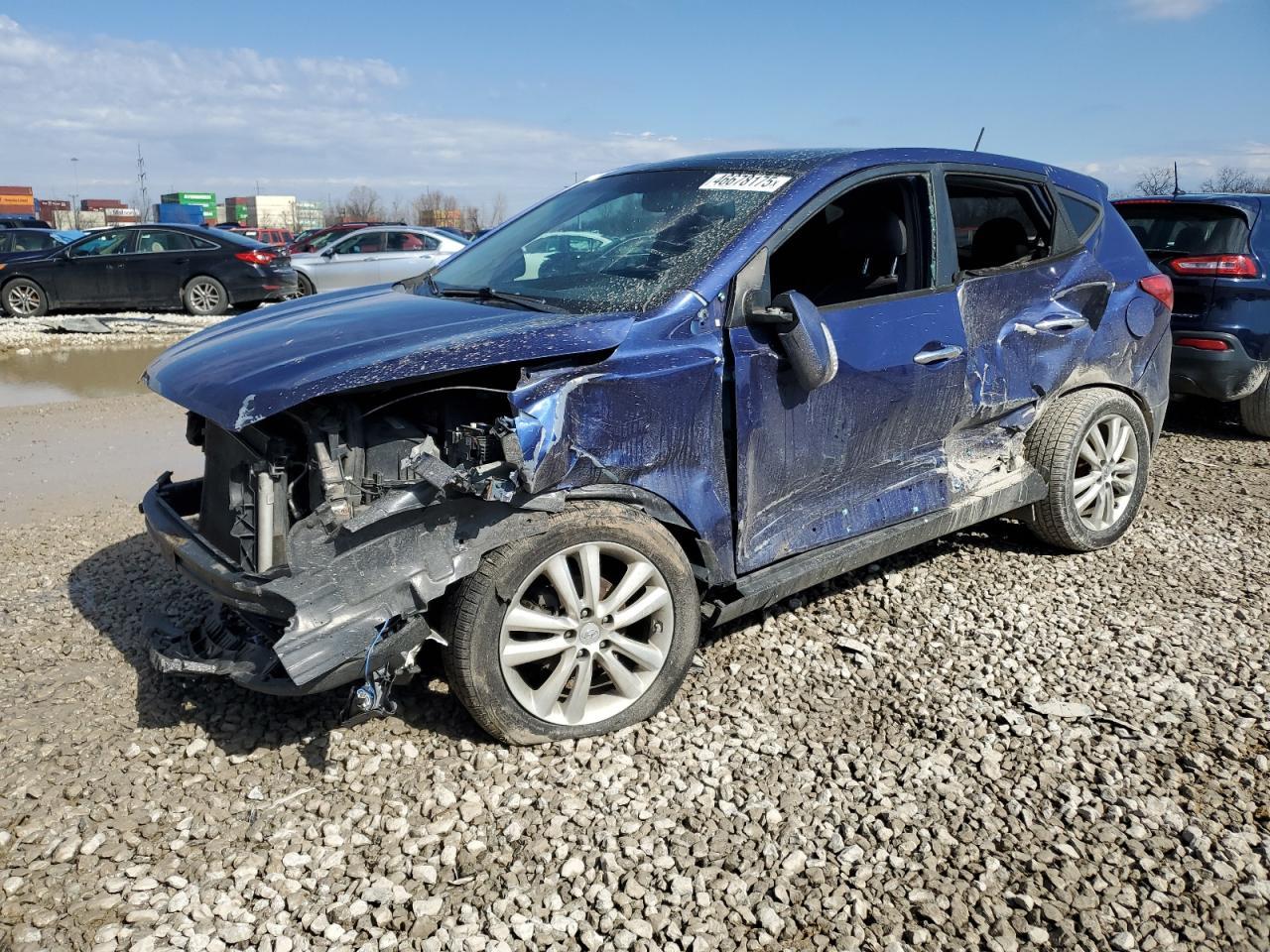2011 HYUNDAI TUCSON
