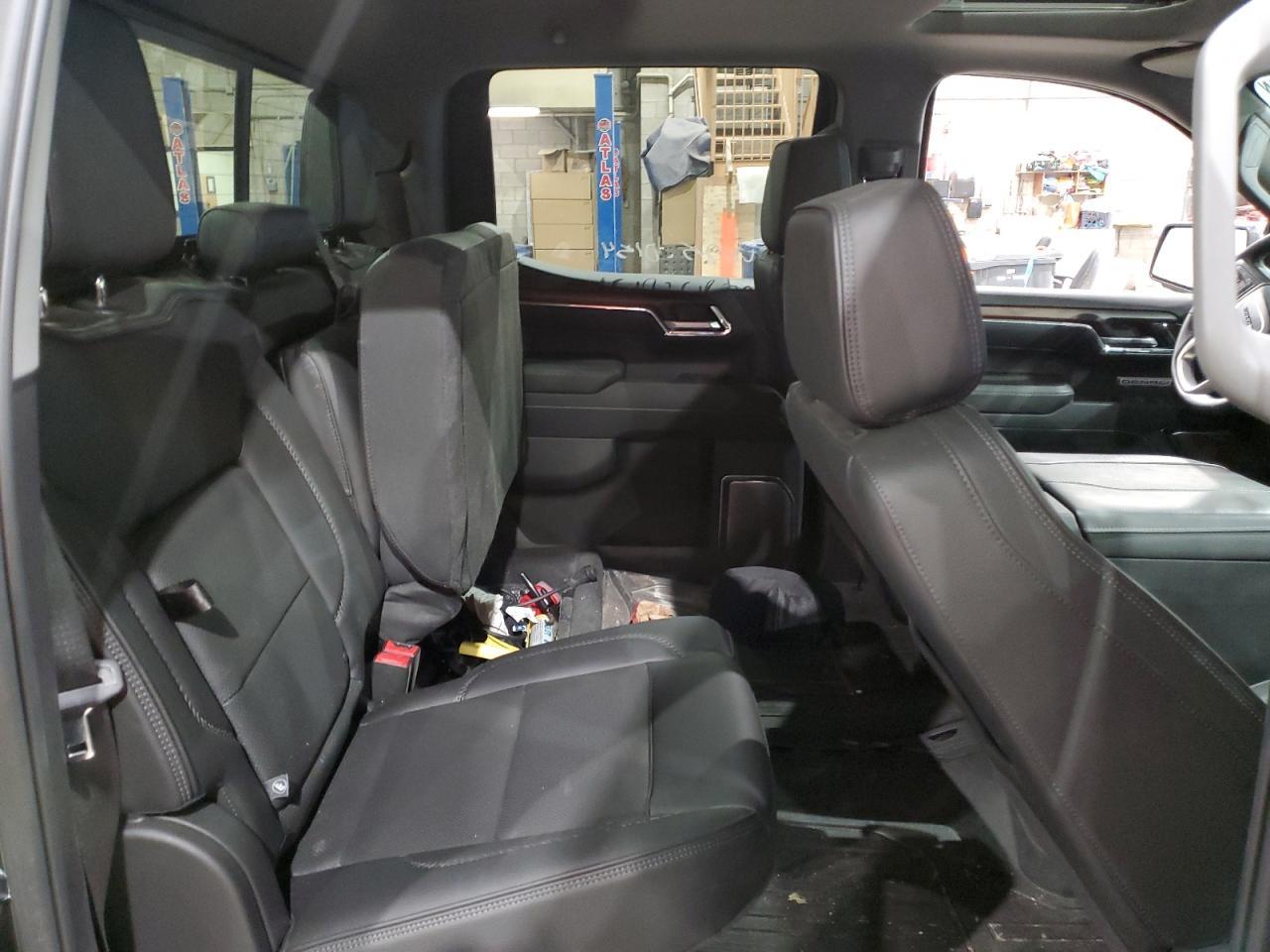 2024 GMC Sierra