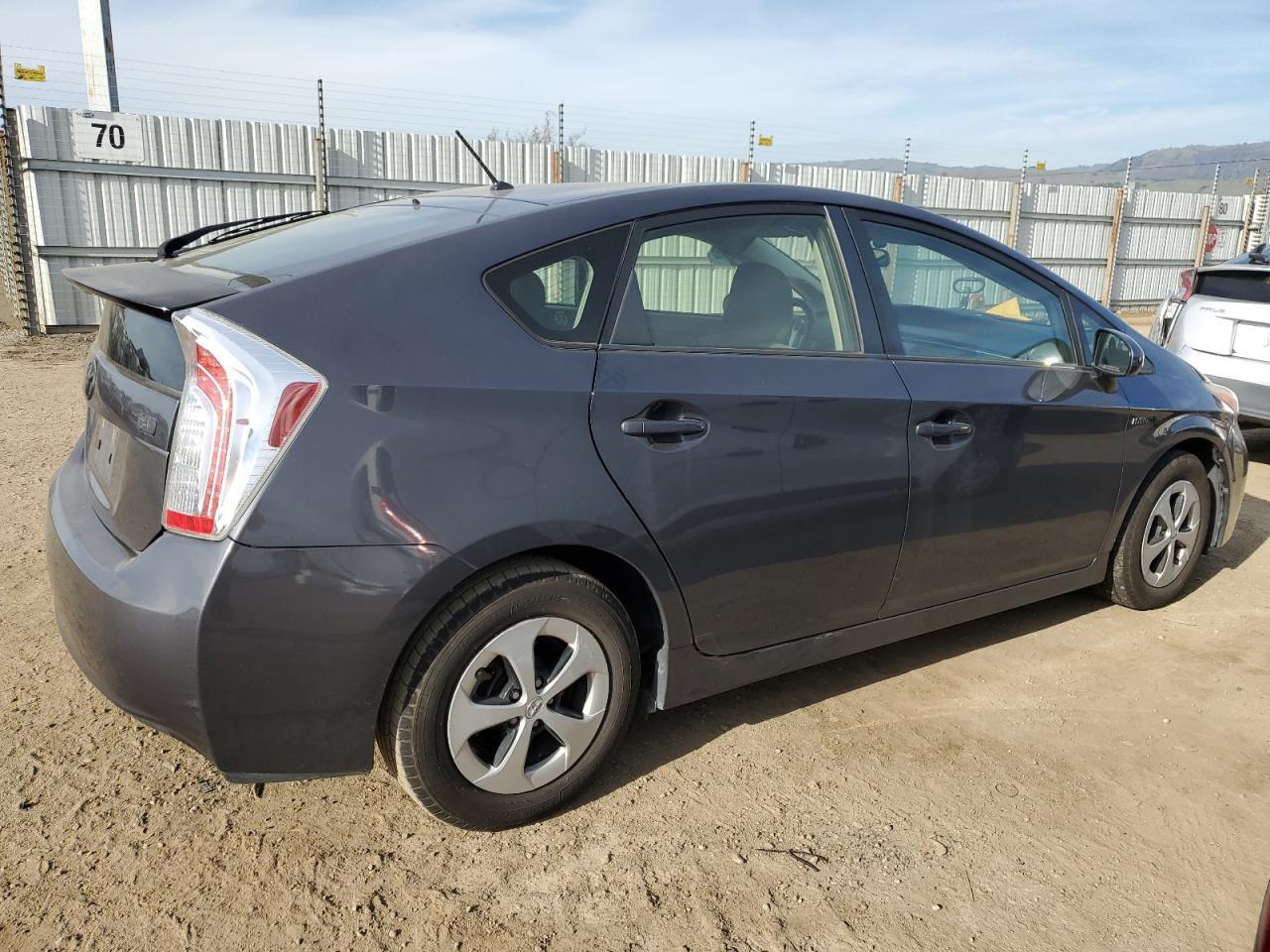 2013 TOYOTA PRIUS