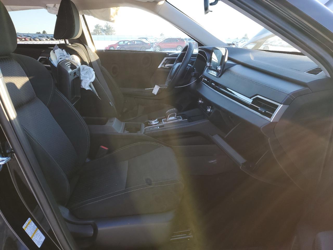 2024 MITSUBISHI outlander