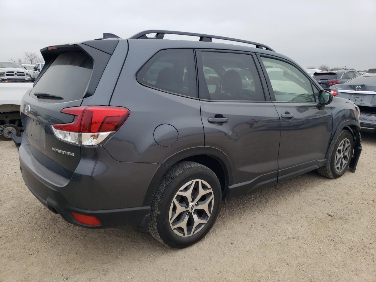 2024 SUBARU FORESTER