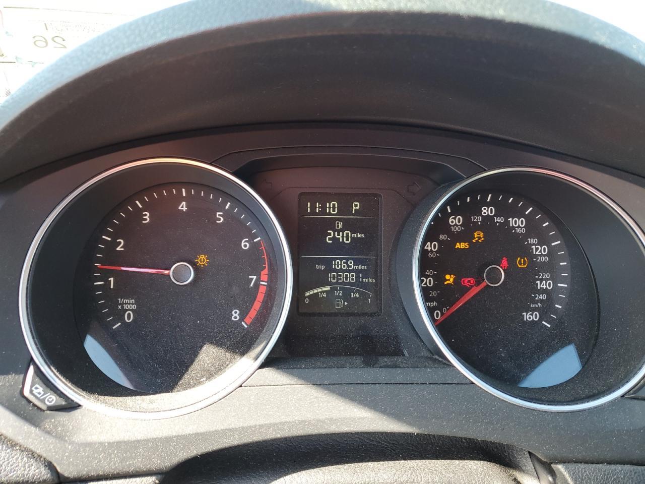 2017 VOLKSWAGEN JETTA