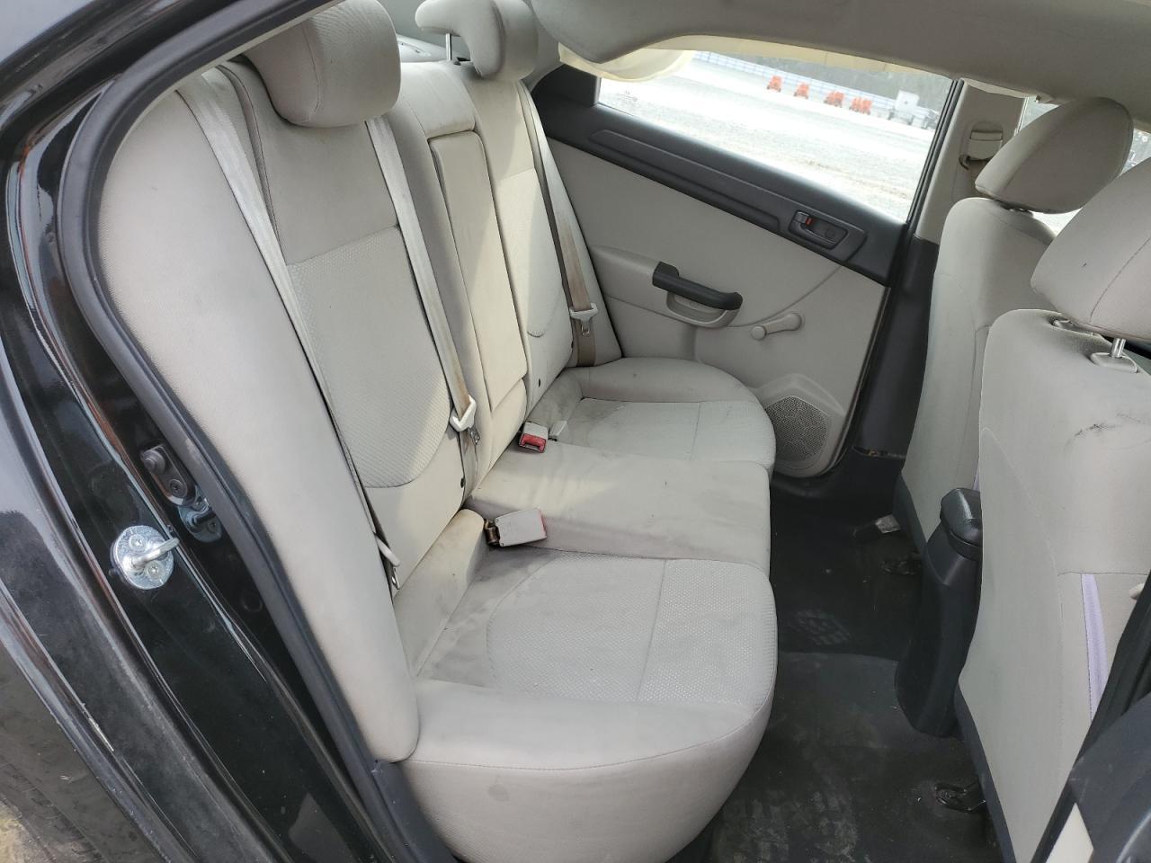 2010 KIA FORTE