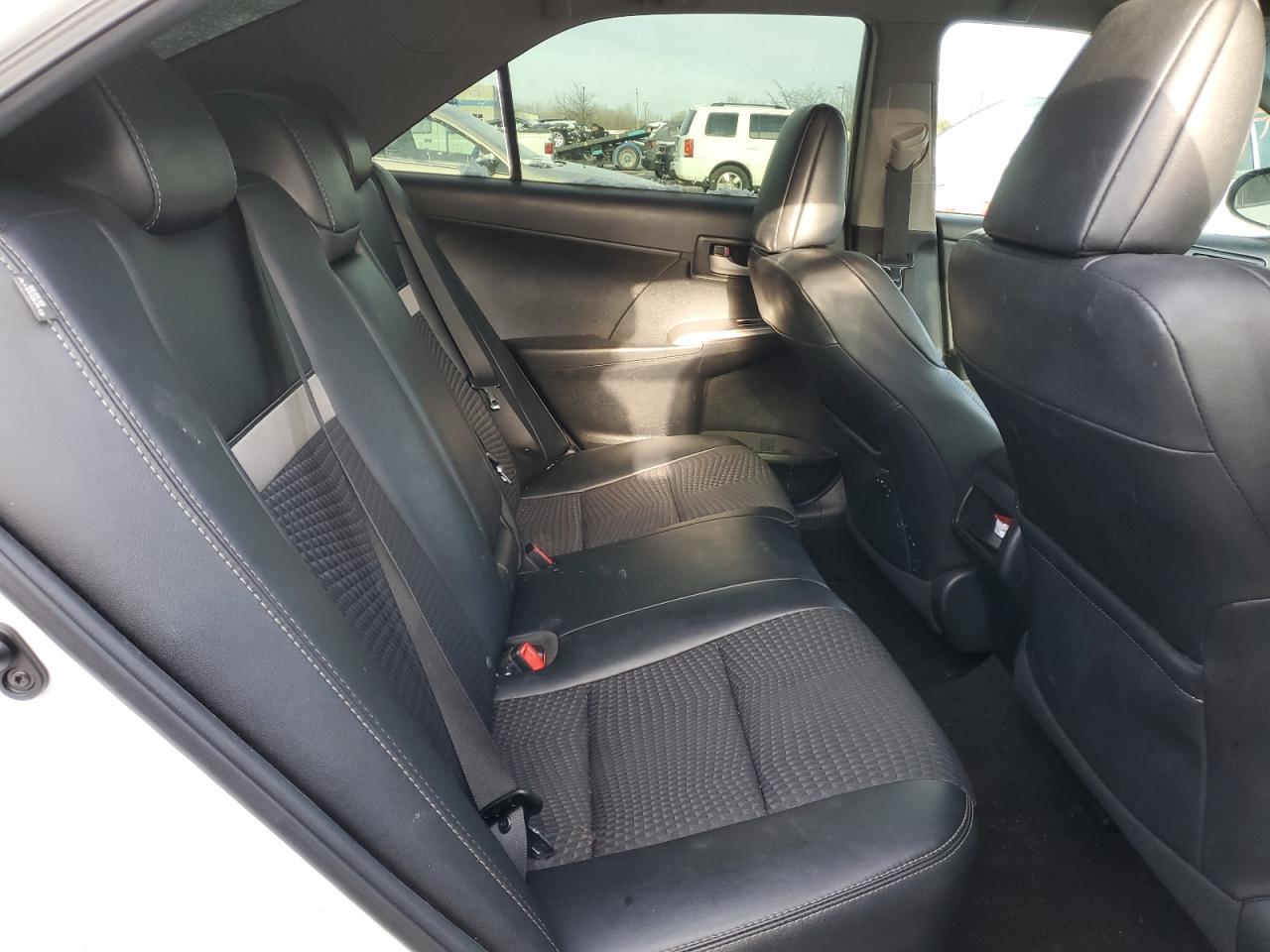 2012 TOYOTA CAMRY