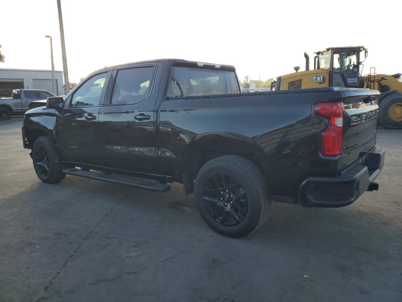 2023 CHEVROLET Silverado