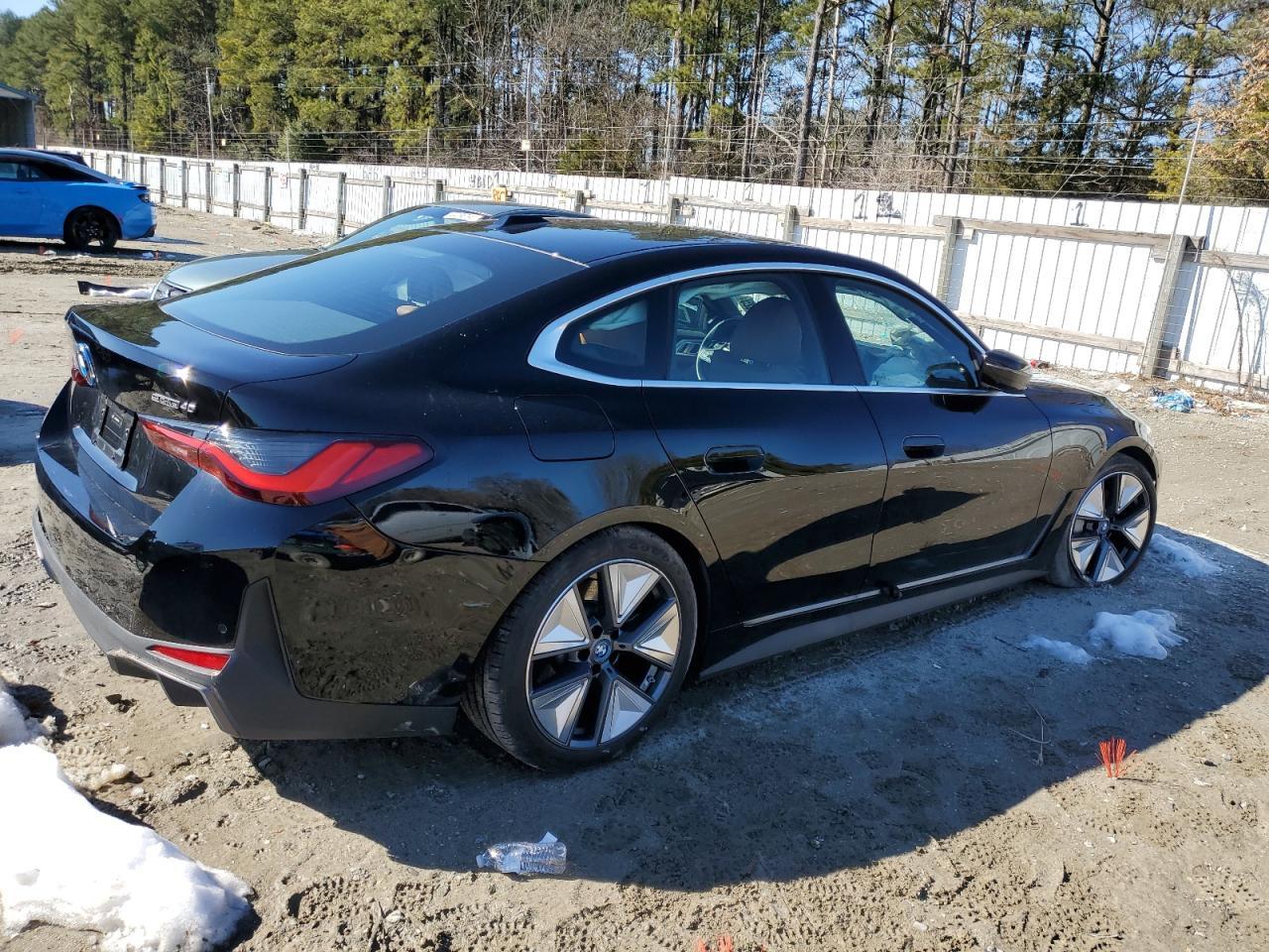 2024 BMW i4