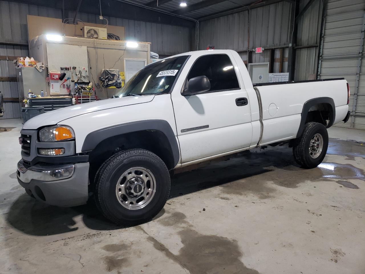 2004 GMC Sierra