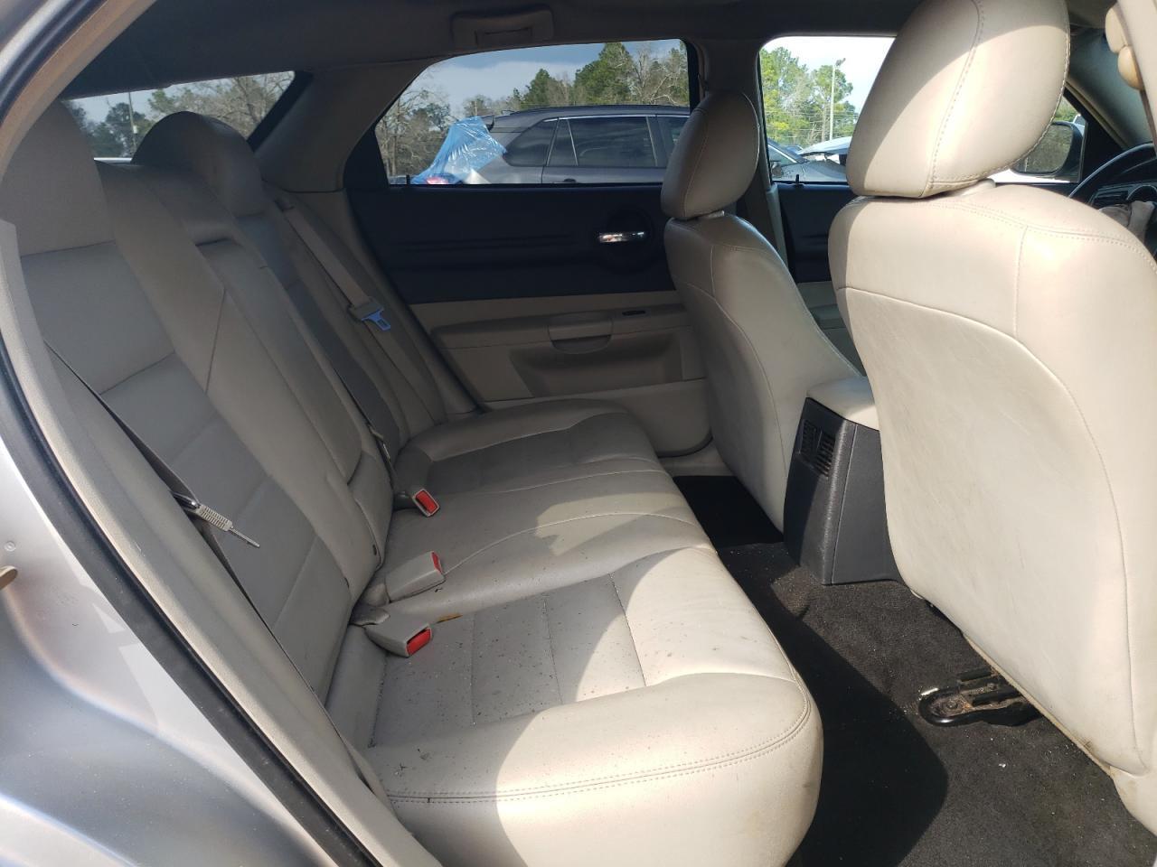2006 DODGE MAGNUM