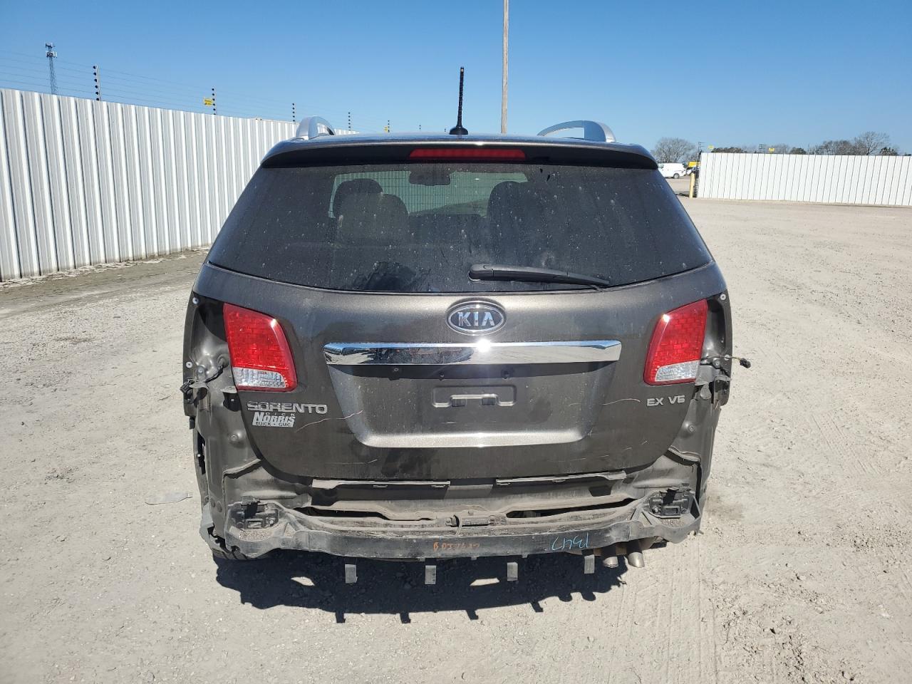 2013 KIA SORENTO