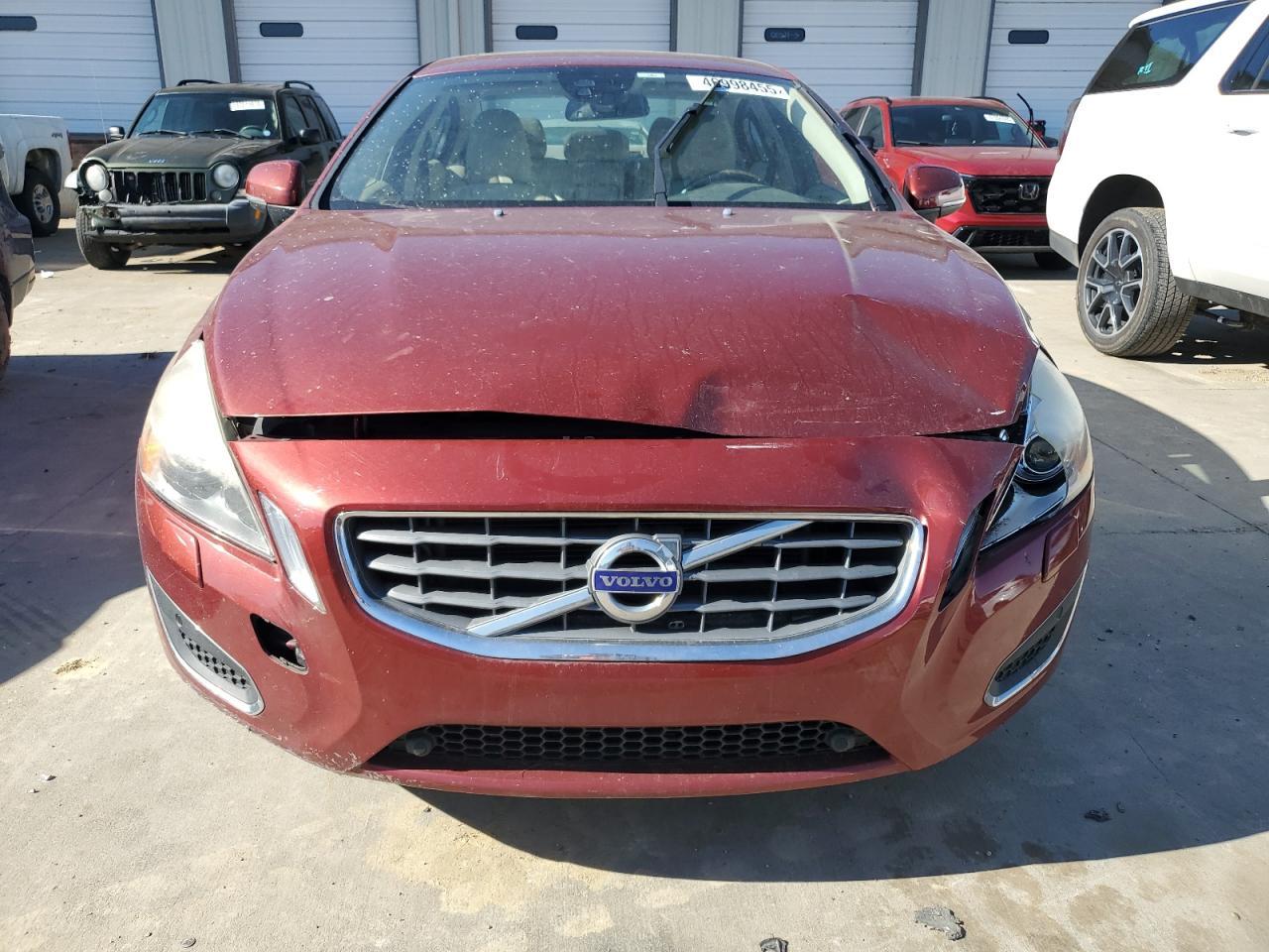 2013 VOLVO S60