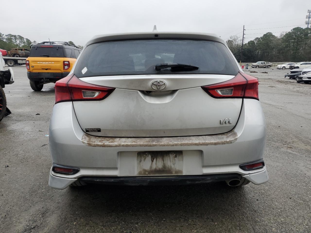 2017 TOYOTA COROLLA