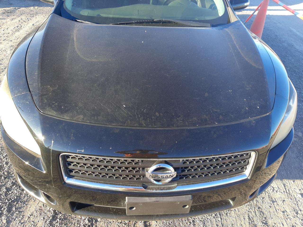 2011 NISSAN Maxima