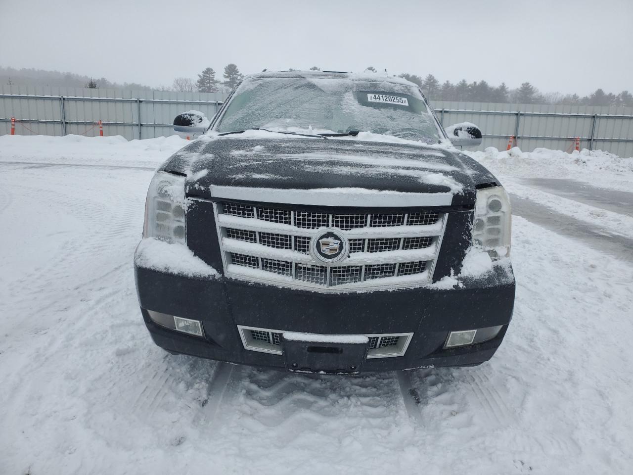 2010 CADILLAC Escalade ESV
