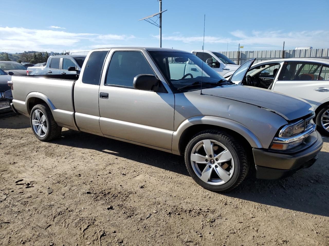 2003 CHEVROLET S10
