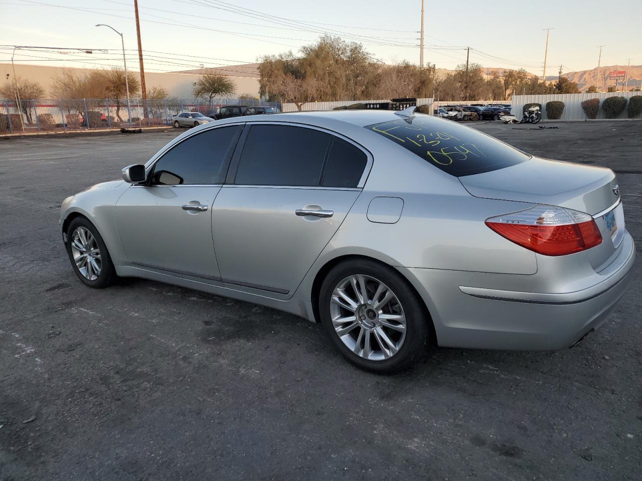 2010 HYUNDAI GENESIS
