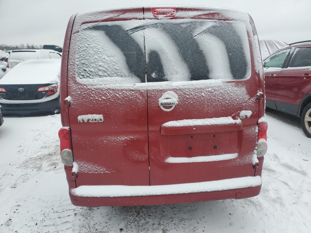 2017 NISSAN Nv