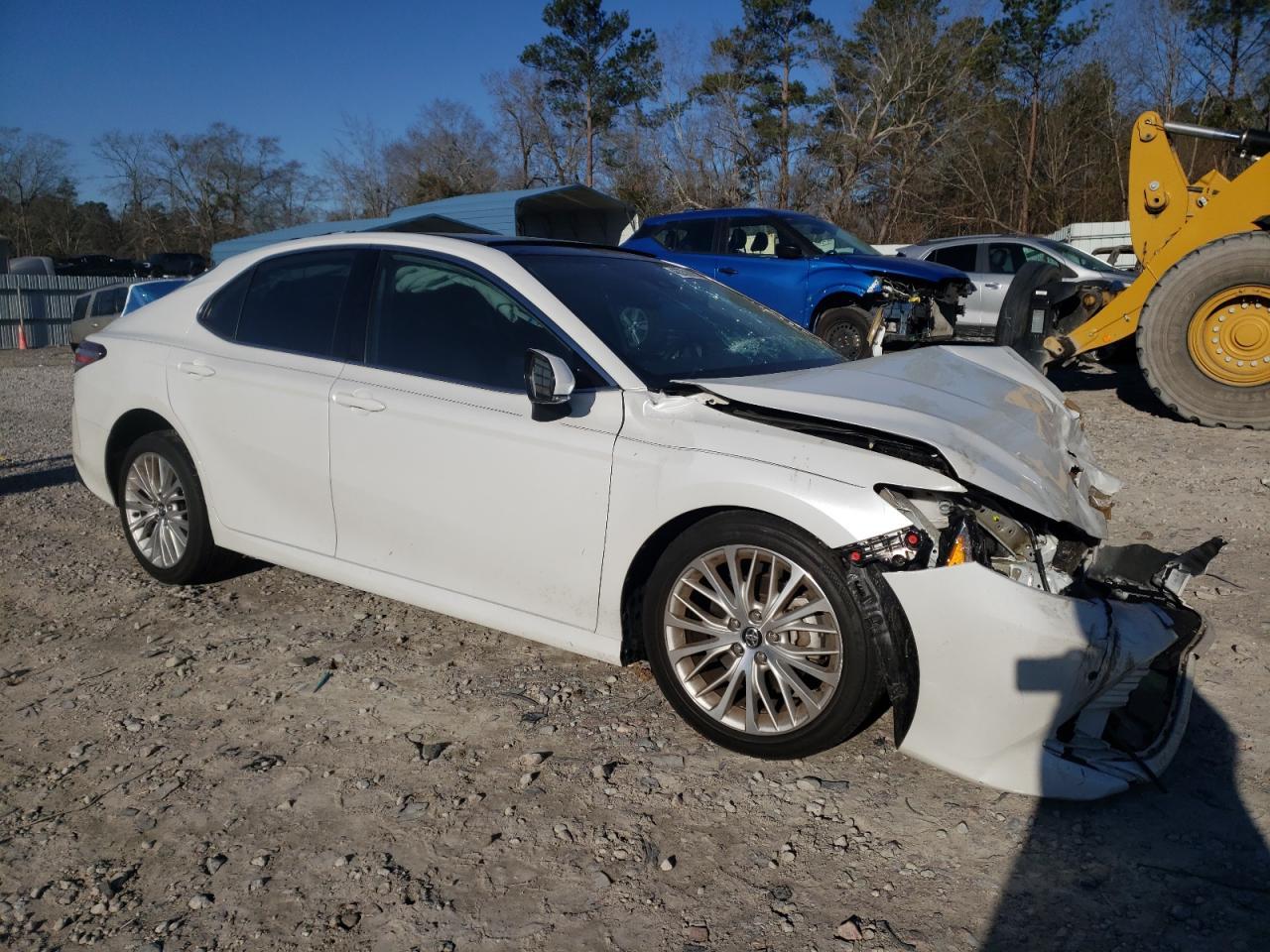 2019 TOYOTA CAMRY