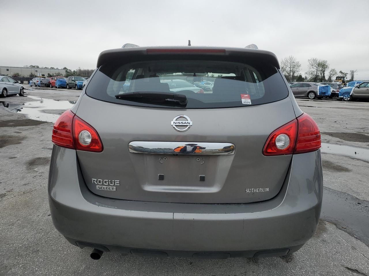 2014 NISSAN ROGUE