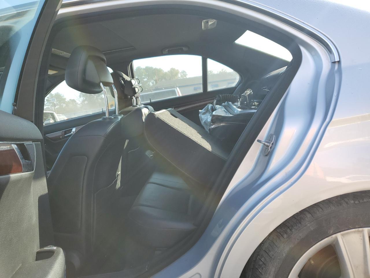 2011 MERCEDES-BENZ C-CLASS