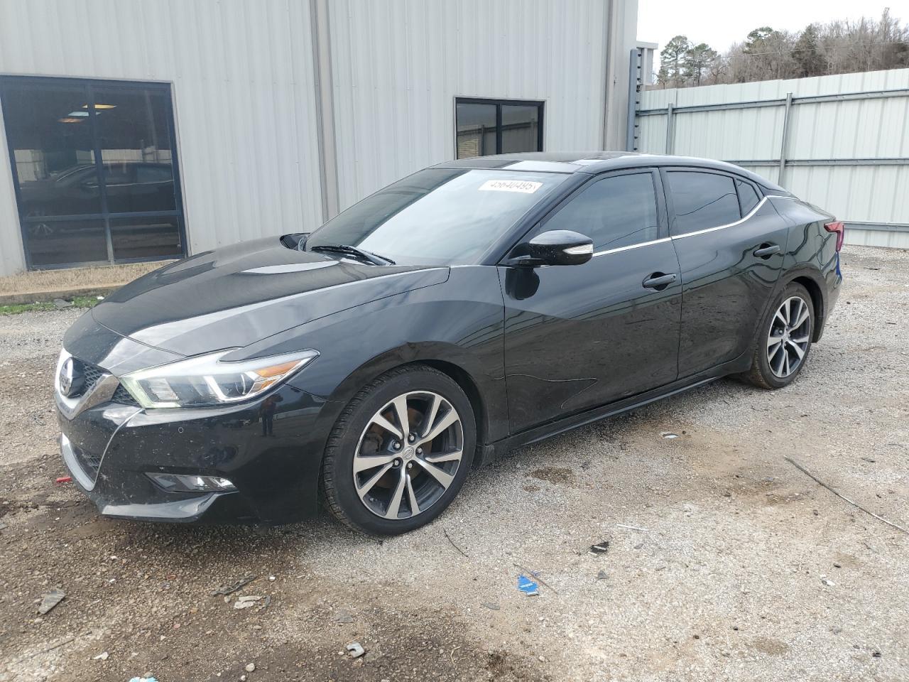 2017 NISSAN Maxima