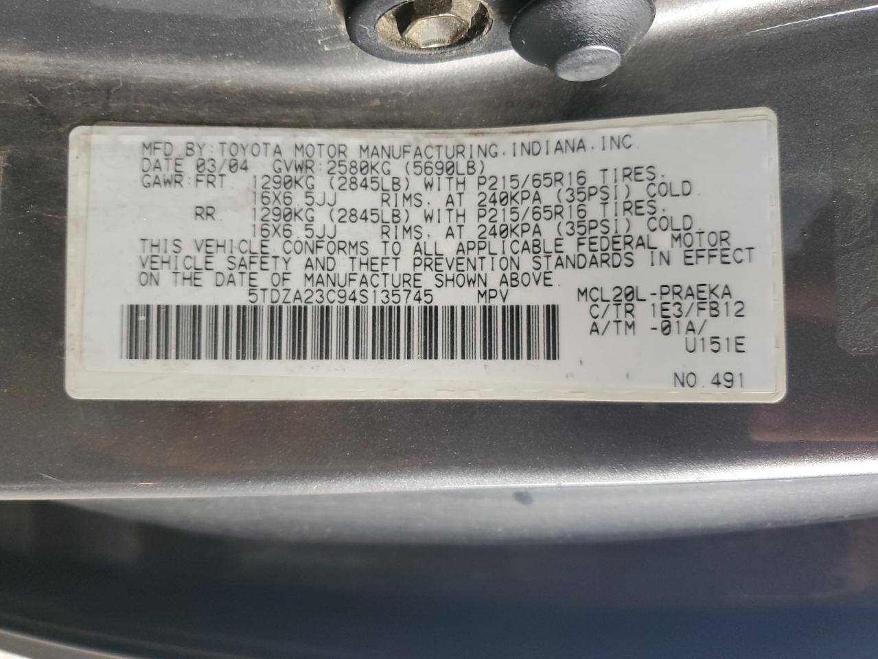 2004 TOYOTA SIENNA
